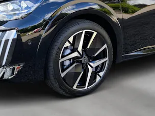 Peugeot 208 1.2 Hybrid 145 GT
