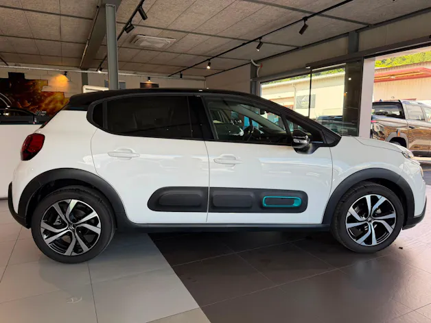 Citroën C3 1.2 PureTech Shine