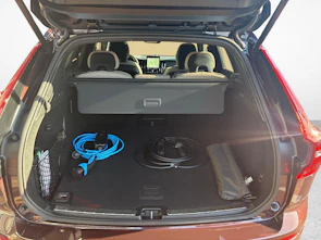 Fahrzeugbild VOLVO XC60 2.0 T6 TE Ultra Dark eAWD