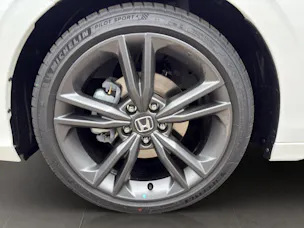 Honda Civic 2.0 i-MMD Sport, Leasing Aktion 1.9 %, Bis zu 8 Jahre oder 160'000 km Garantie
