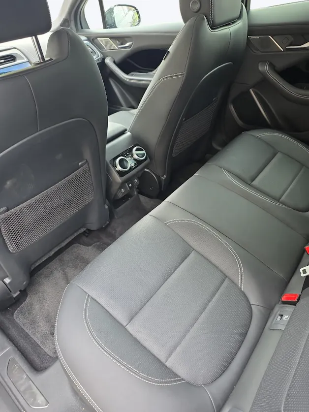 Jaguar I-Pace EV400 R-Dynamic HSE AWD