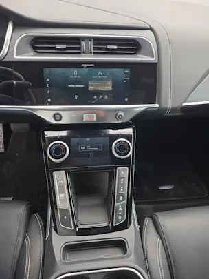 Jaguar I-Pace EV400 R-Dynamic HSE AWD