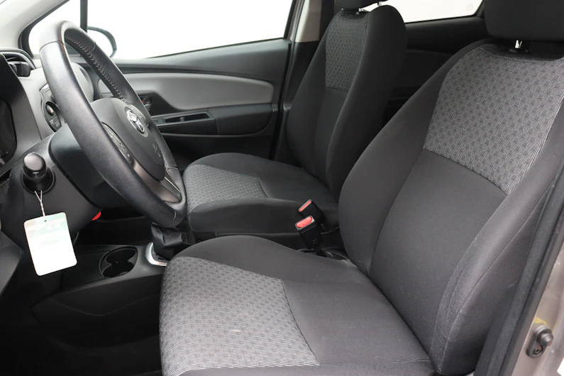 immagine del veicolo TOYOTA YARIS