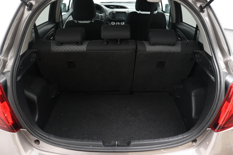 immagine del veicolo TOYOTA YARIS