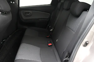 image du véhicule TOYOTA Yaris 1.33 VVT-i Trend