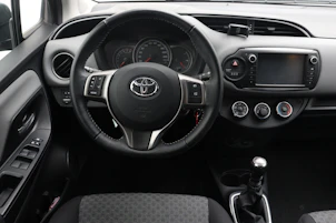 image du véhicule TOYOTA Yaris 1.33 VVT-i Trend