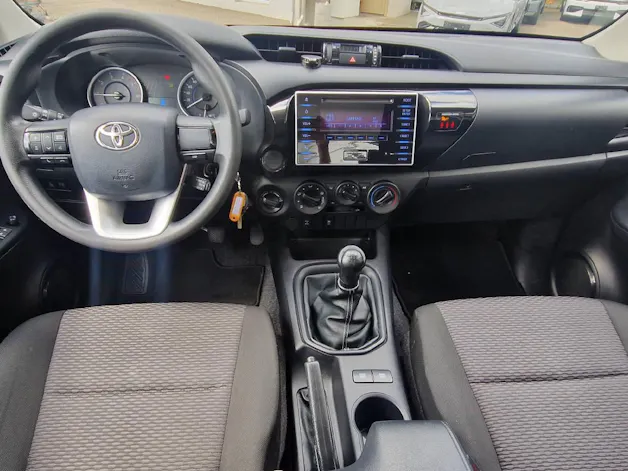 Toyota Hilux Double Cab.-Pick-up 2.4 D-4D 150 Luna