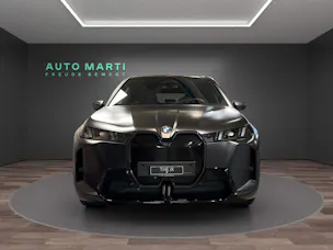 BMW iX xDrive60
