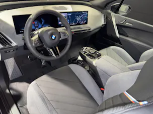 BMW iX xDrive60