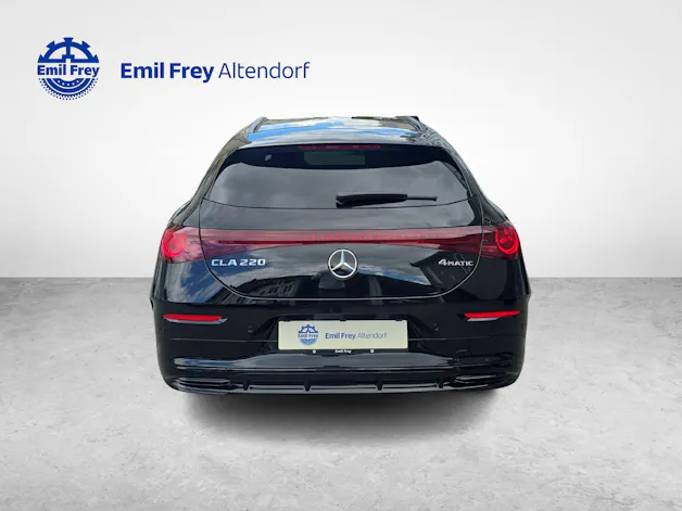 Mercedes-Benz CLA 220 4-Matic Shooting Brake