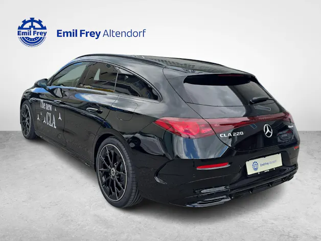 Mercedes-Benz CLA 220 4-Matic Shooting Brake