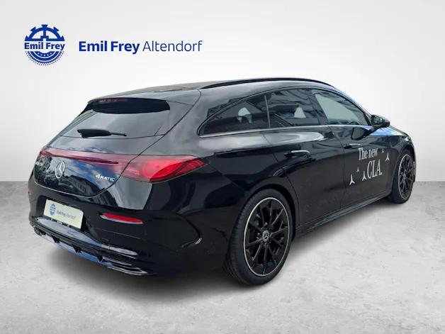 Mercedes-Benz CLA 220 4-Matic Shooting Brake