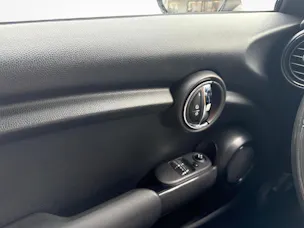 MINI Cooper F56