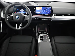 Fahrzeugbild BMW iX1 30 xDrive