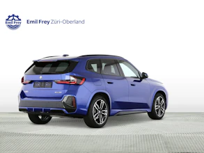 https://vehicle.imgix.net/4348850/2ed2e1c7-8c7d-4661-9621-3f84a3519e9b.jpg