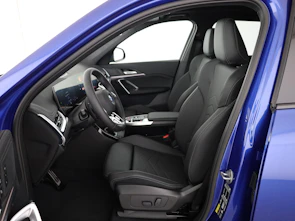 Fahrzeugbild BMW iX1 30 xDrive