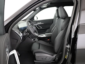 Fahrzeugbild BMW iX1 30 xDrive