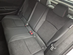 Fahrzeugbild TOYOTA C-HR 2.0 HEV GR Sport 4x4 - ab 0.99% Leasing
