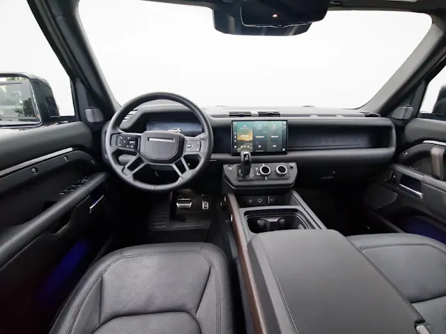 Land Rover Defender 110 3.0 D I6 300 X