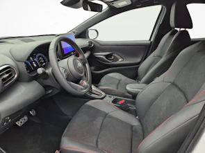 Fahrzeugbild TOYOTA Yaris 1.5 VVT-i HSD GR Sport - ab 2.99% Leasing