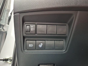 https://vehicle.imgix.net/4348984/f33e154a-f0cf-4912-b17d-0e53e7391151.jpg