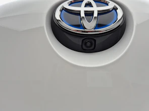 Fahrzeugbild TOYOTA Corolla 2.0 HSD Swiss Edition - ab 1.99% Leasingzins