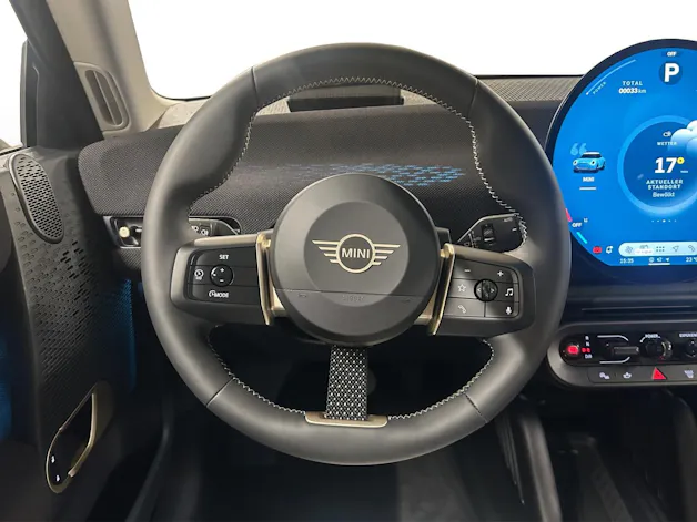 Mini Cooper SE J01