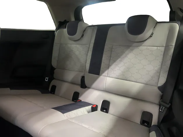 Mini Cooper SE J01