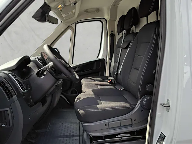 Peugeot Boxer Kaw. 335 L2H2 2.2 BlueHDi 140 S/S