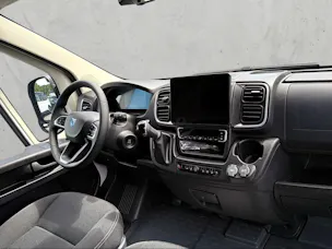 Peugeot Boxer Kaw. 335 L2H2 2.2 BlueHDi 140 S/S