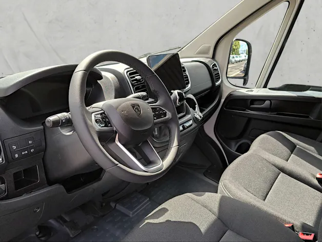 Peugeot Boxer Kaw. 335 L2H2 2.2 BlueHDi 140 S/S