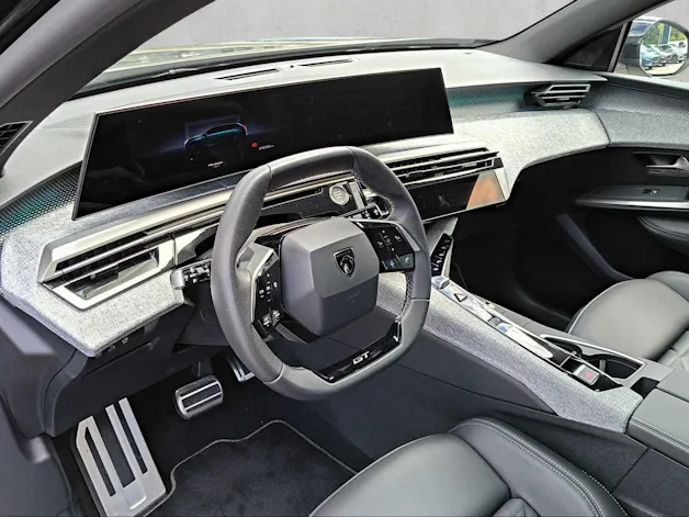 Peugeot 5008 e-Launch Edition AWD 8 Jahre Garantie