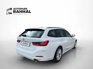 BMW 320d xDrive Touring * Elektrische Sitzverstellung mit Memory * Panorama * AHK * Head-Up Display *
