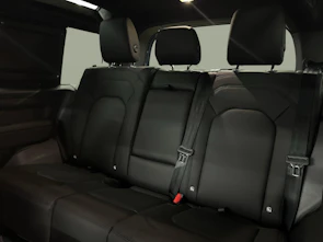 Fahrzeugbild LAND ROVER Defender 90 3.0 D I6 250 X-Dynamic SE