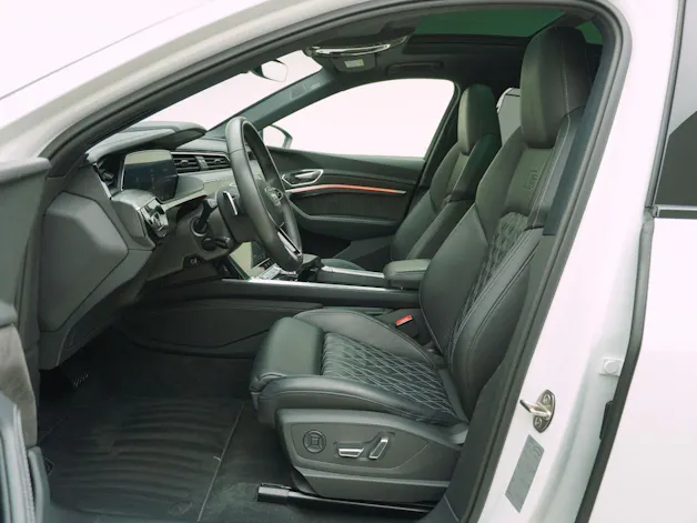 Audi e-tron 55 S Line quattro