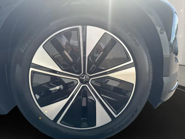 Polestar 4 Long Range Single Motor