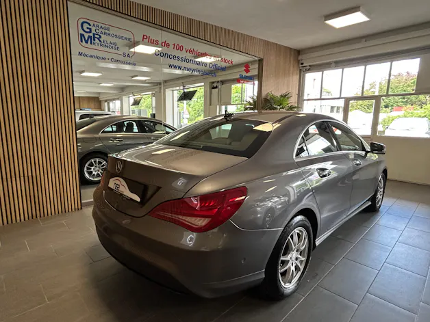 Mercedes-Benz CLA 200