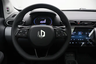 https://vehicle.imgix.net/4349157/98ca192b-d460-448a-af57-3b9ed82dcaa6.JPG