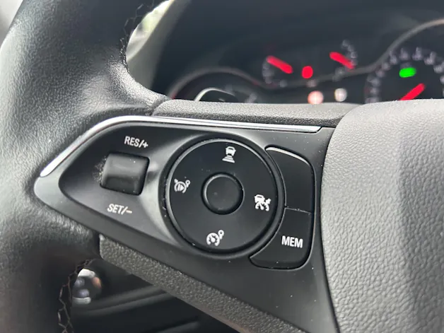 Opel Grandland X 1.6 T PHEV Ultimate