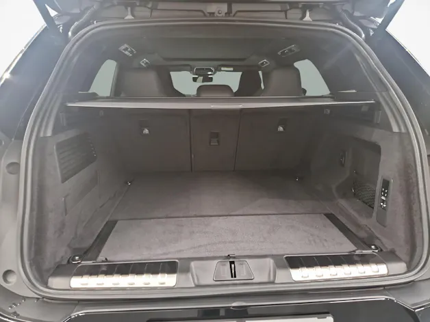 Land Rover Range Rover Sport 4.4 V8 SV Black