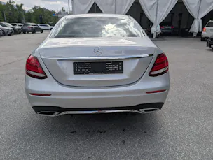 Mercedes-Benz E 220 d AMG Line 4matic