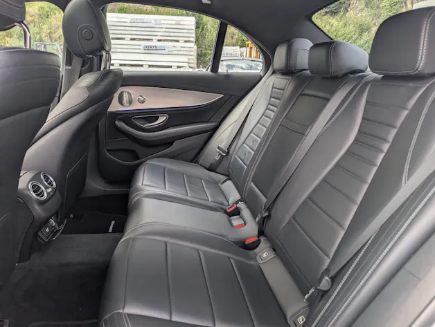 Mercedes-Benz E 220 d AMG Line 4matic