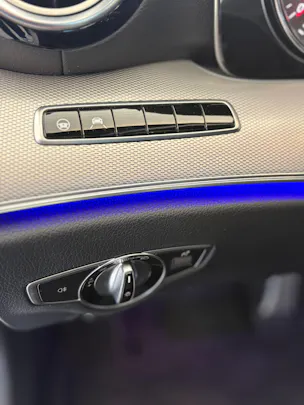 Mercedes-Benz E 220 d AMG Line 4matic