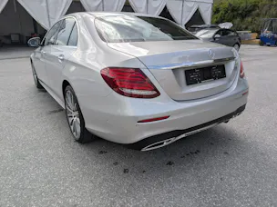 Mercedes-Benz E 220 d AMG Line 4matic