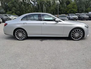 Mercedes-Benz E 220 d AMG Line 4matic