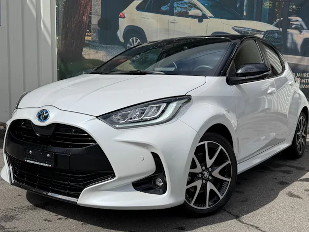 Toyota Yaris 1.5 VVT-i HSD Style