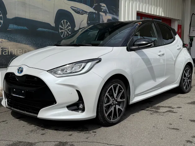 Toyota Yaris 1.5 VVT-i HSD Style