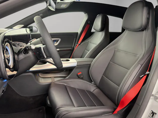 Mercedes-Benz CLA 220 4-Matic Shooting Brake