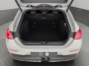 Mercedes-Benz CLA 220 4-Matic Shooting Brake