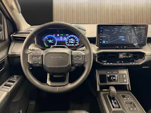 Toyota Hilux Double Cab.-Pick-up 59KWh Style